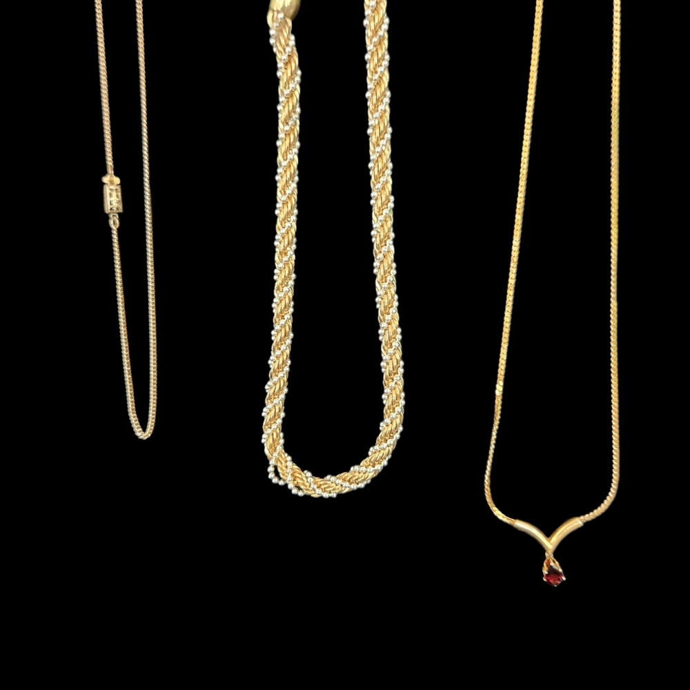 Lot of 3 Chain Necklaces